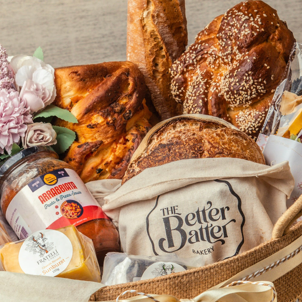 Banana Bread Picnic Gift Basket – gourmet gift baskets – Toronto delivery